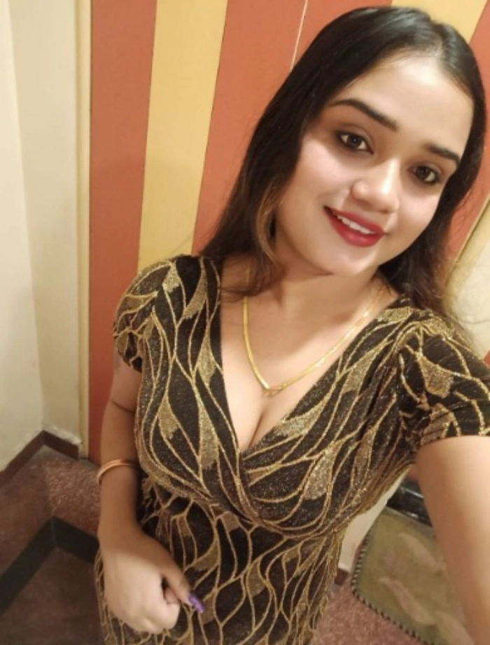 Approachable companion in Juhu, ready for a good time.