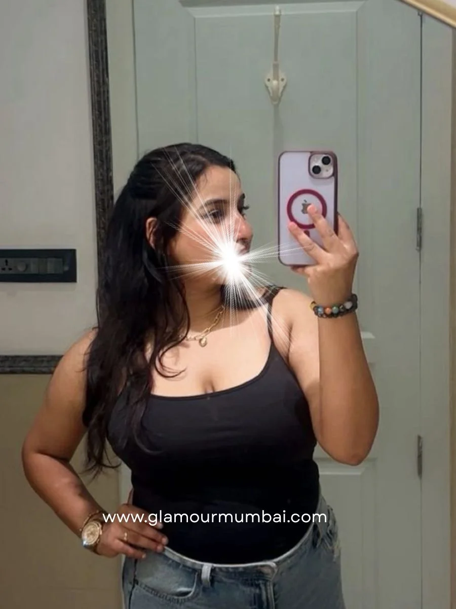 Verified escort - Monika mirror selfie profile photo